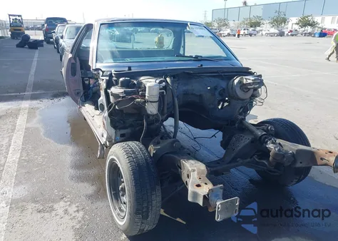 1981 GMC Caballero z USA, uszkodzony, nr VIN 1GTCW80A8BZ500991